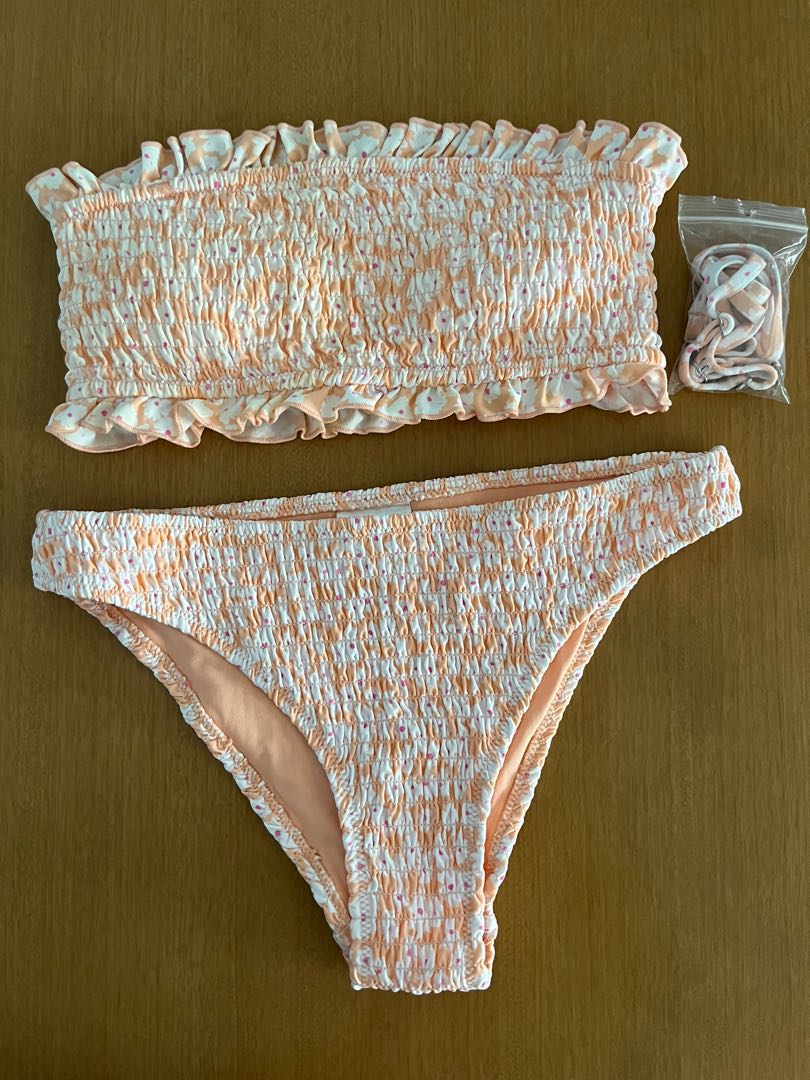 H M Two Piece Bikini Set Women S Fashion Swimwear Bikinis Swimsuits On Carousell