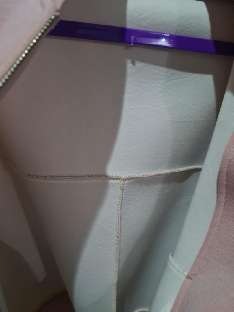 Jaket Nude Pink Fesyen Wanita Pakaian Wanita Baju Luaran Di Carousell