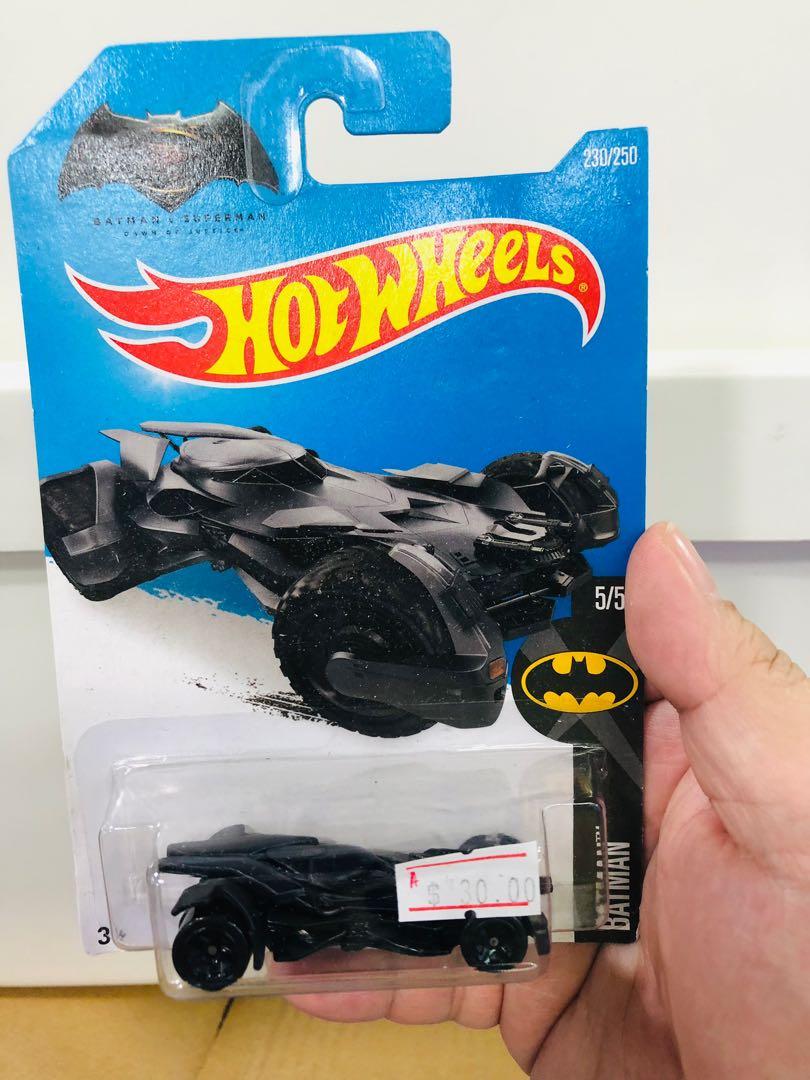 Hot Wheels Hotwheels Batman Justice League Batmobile Thunt