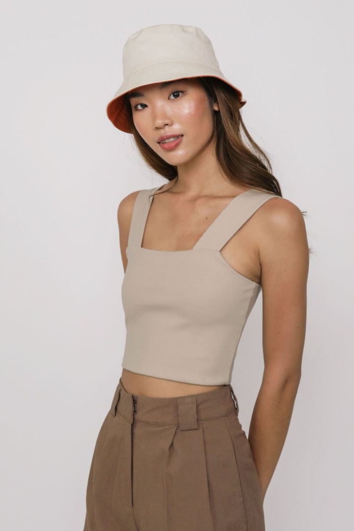 TTR Nude Abby Basic Cropped Top Women S Fashion Tops Sleeveless On Carousell