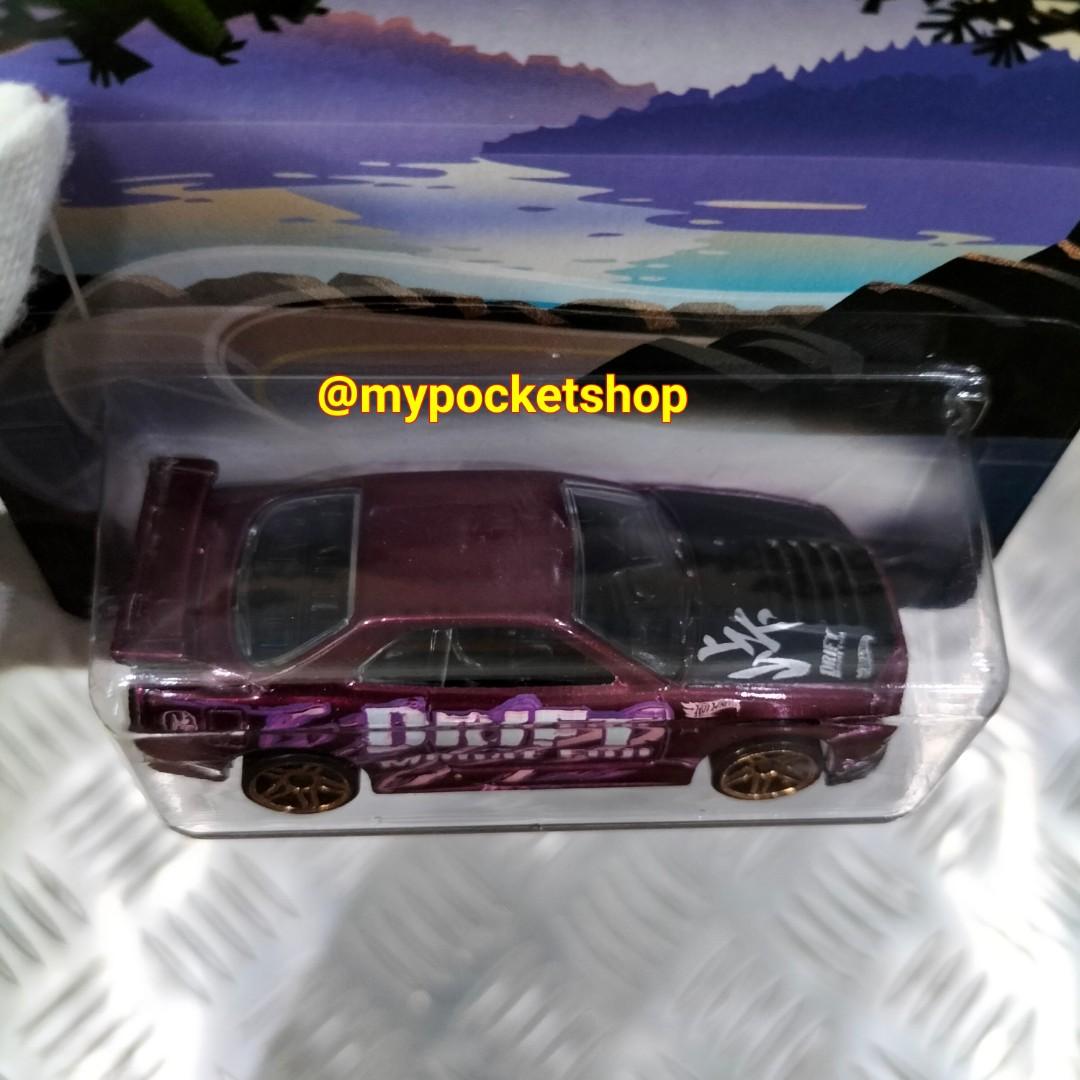 Reserved Hot Wheels Nissan Skyline Gt R Bnr R Burgundy Hotwheels Road Trippin