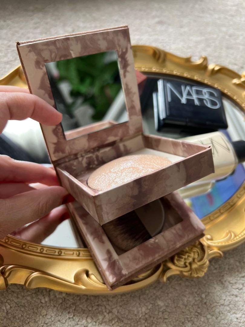 Urban Decay Naked Illuminated Shimmering Beauty Personal Care Face