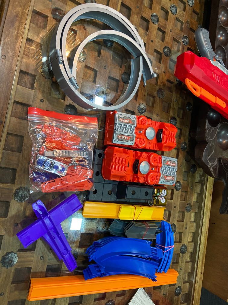 Hot Wheel Track Builder Hobbies Toys Toys Games On Carousell