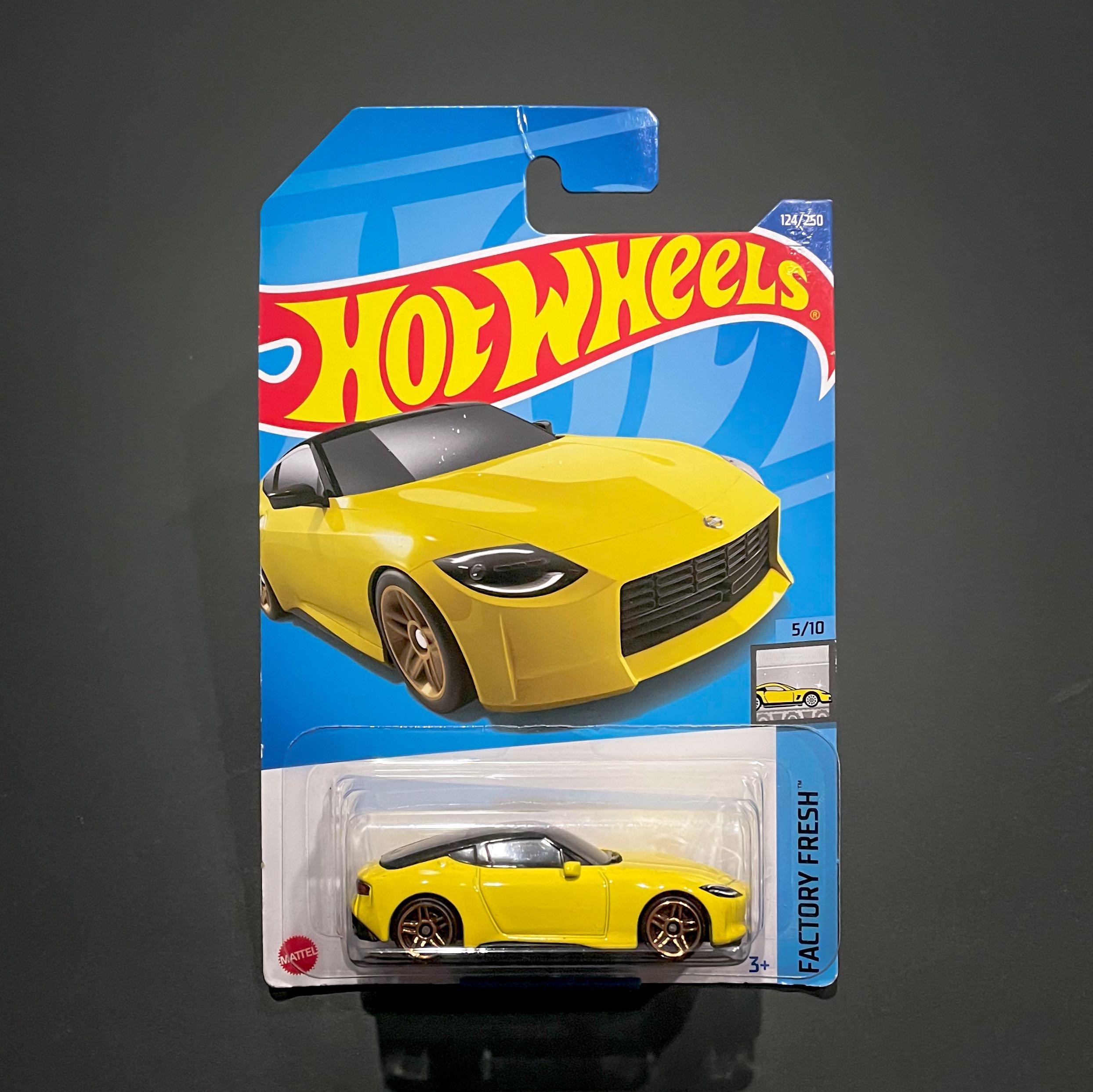 Hot Wheels Nissan Z Proto Hobbies Toys Toys Games On Carousell