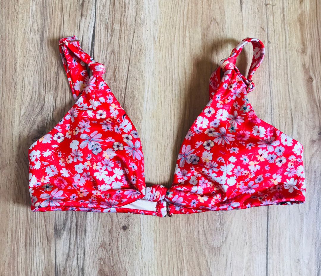 La Heart Bikini Top Women S Fashion Swimwear Bikinis Swimsuits On