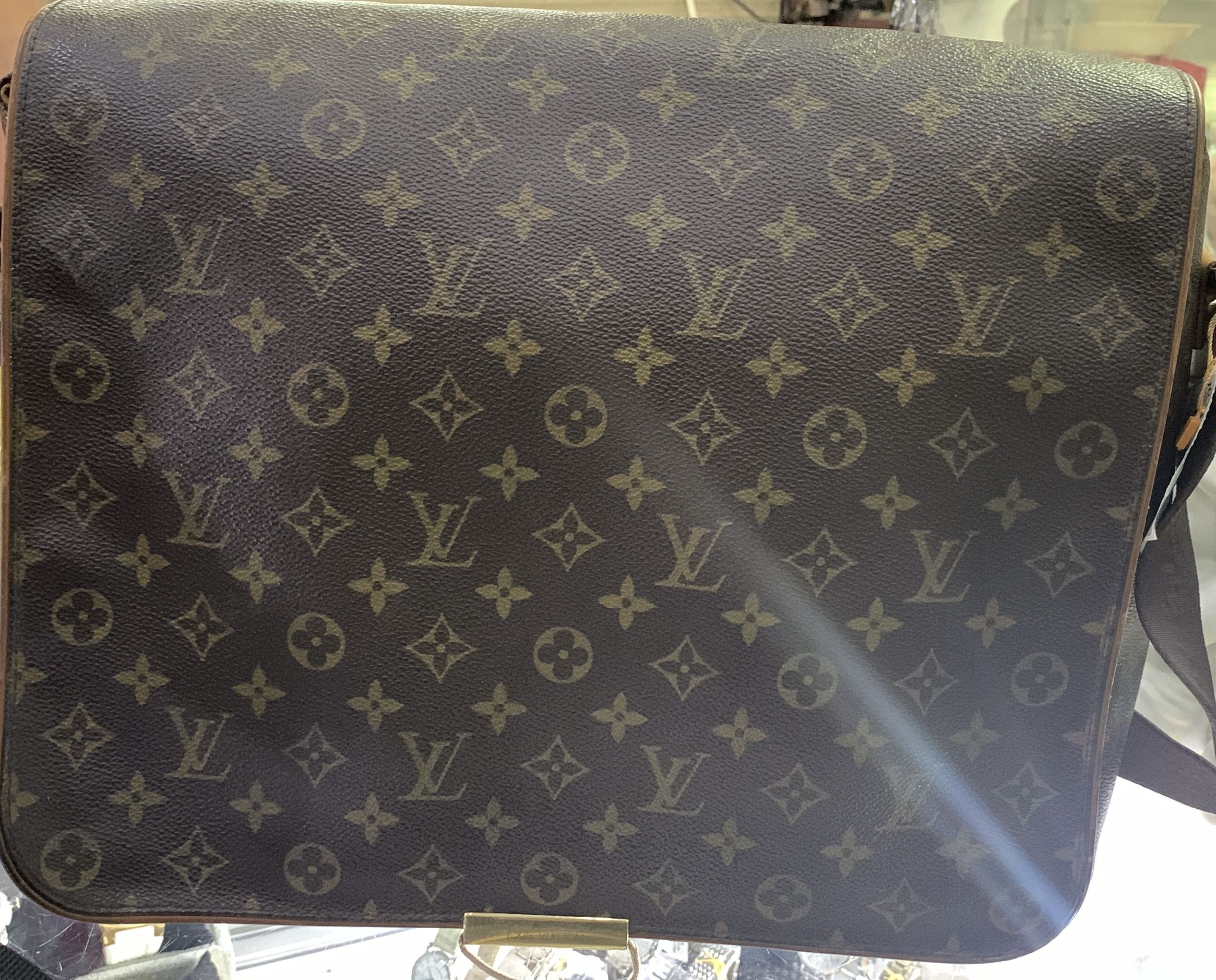 Louis Vuitton Abbesses Messenger Bag Luxury Bags Wallets On Carousell