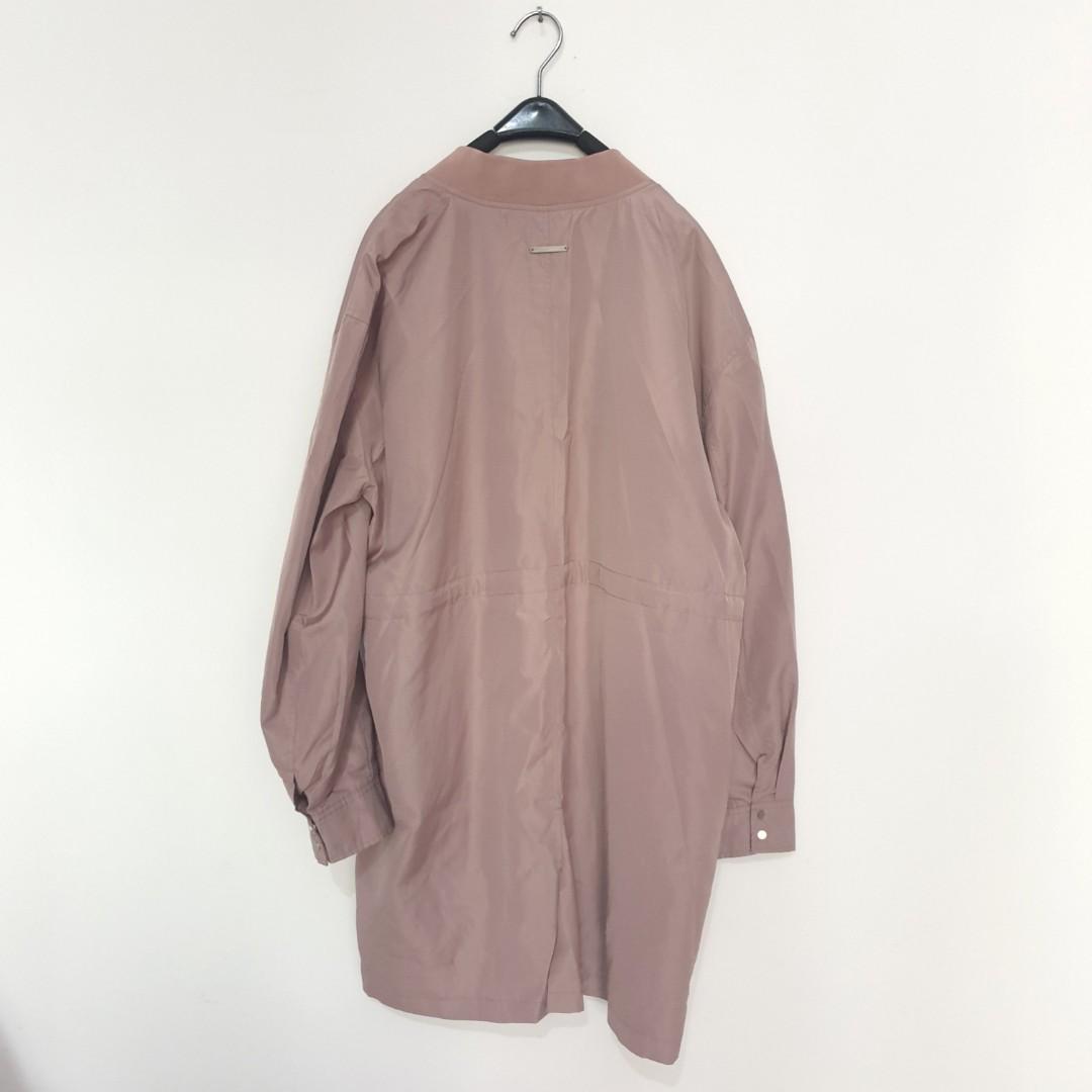 Outer Jaket Luaran Nude Fesyen Wanita Pakaian Wanita Atasan Di Carousell