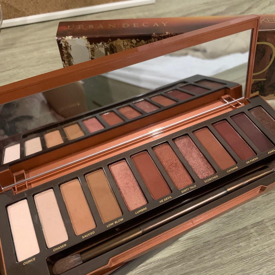 Naked Heat Urban Decay Eyeshadow Palette Kesehatan Kecantikan Rias