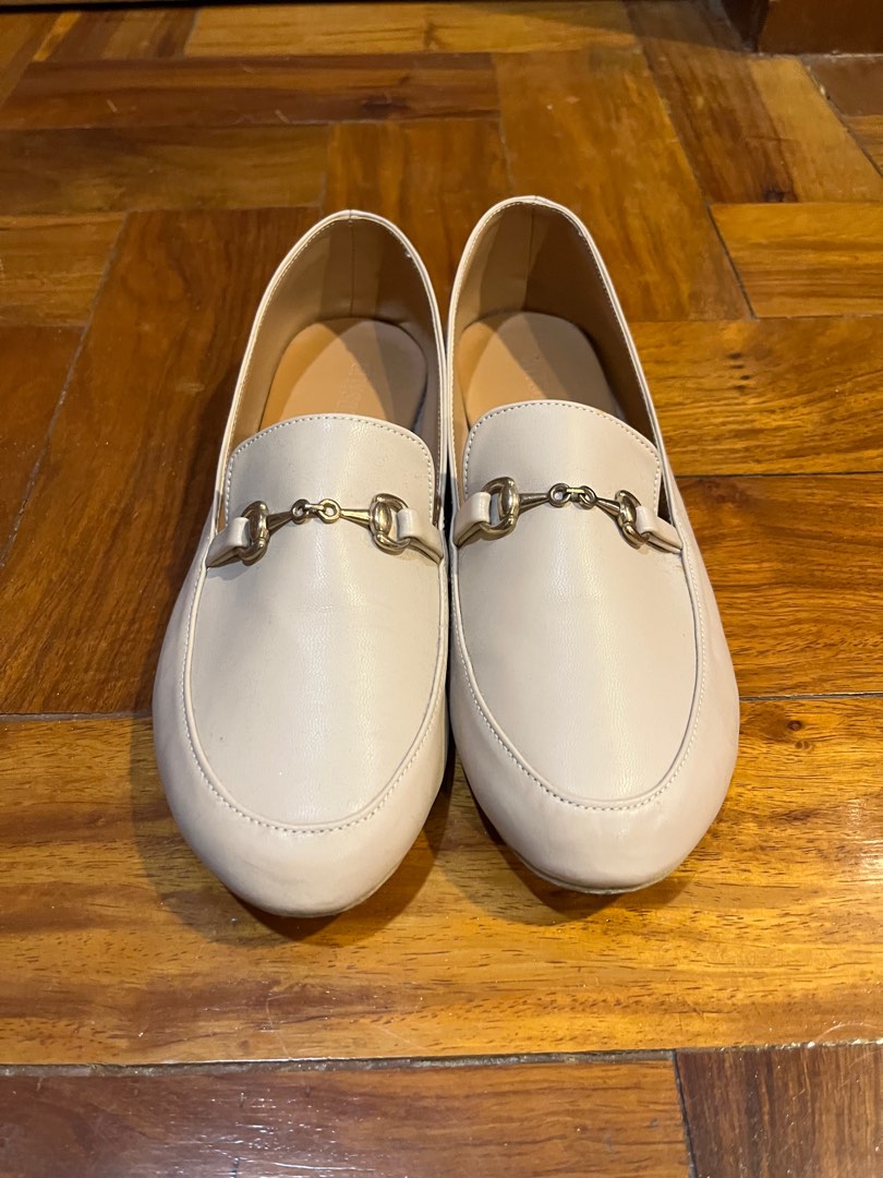 Nude Loafers Women S Fashion Footwear Loafers On Carousell