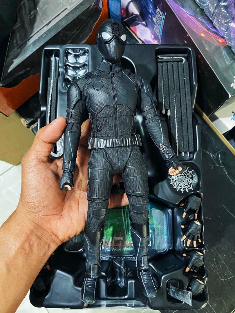 Hot Toys Spider Man Stealth Suit Hobbies Toys Toys Games On Carousell