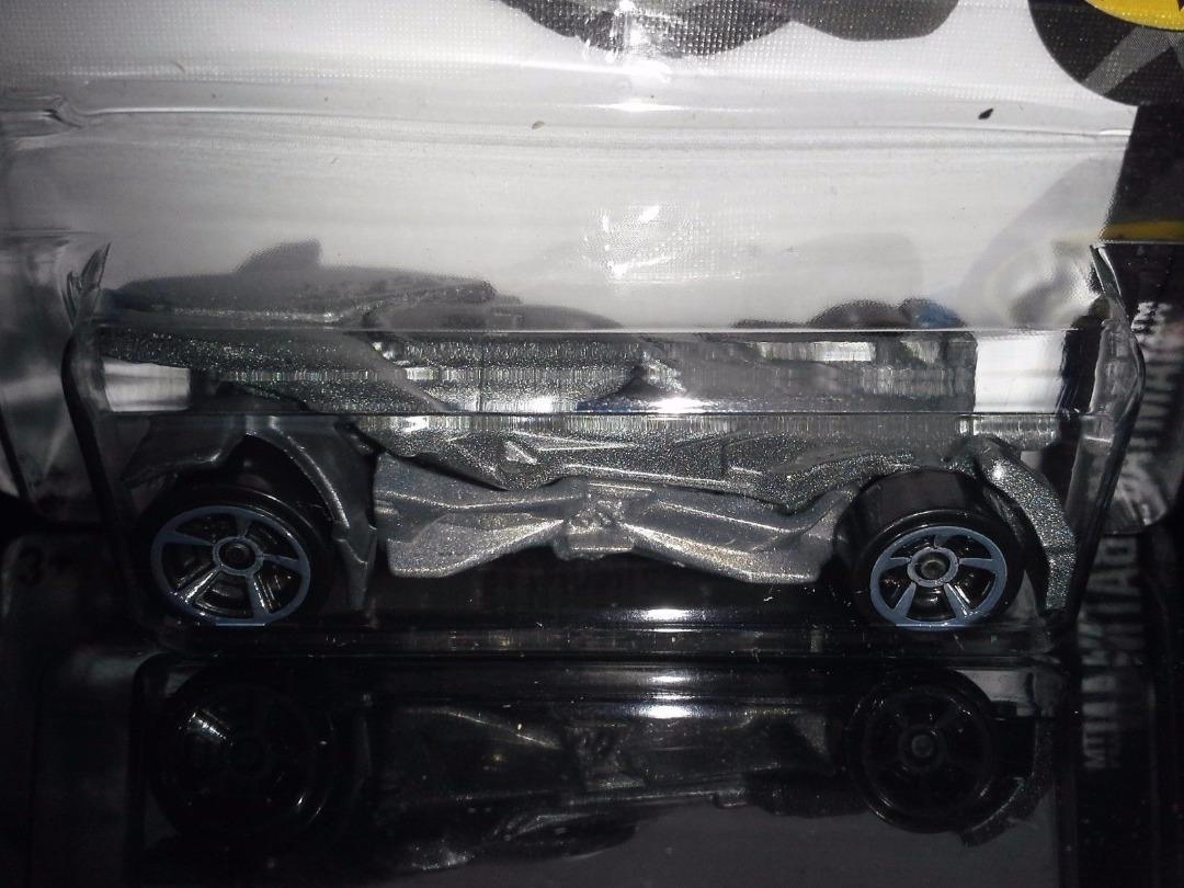 HOT WHEELS 1 5 DC COMIC BATMAN VS SUPERMAN DAWN OF JUSTICE BATMOBILE BATMOBIL Hobbies Toys