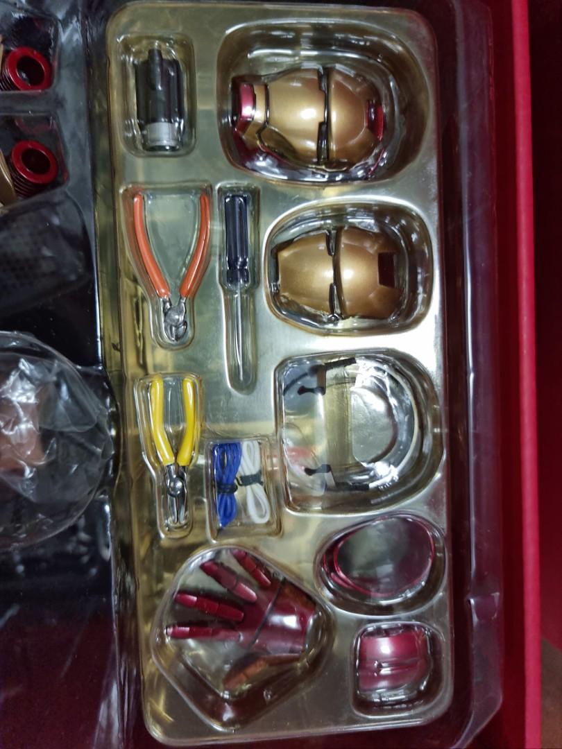 Hot Toys Limited Edition Ironman Tony Stark MMS191 1 6th Scale Collectible Figure Hobbies