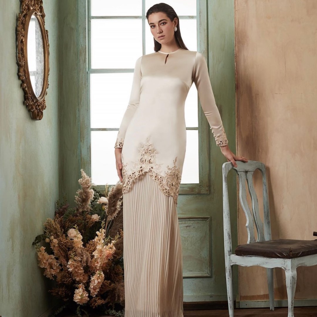 Baju Nikah Nude Miceila Kurung Jannahnoe Women S Fashion Muslimah