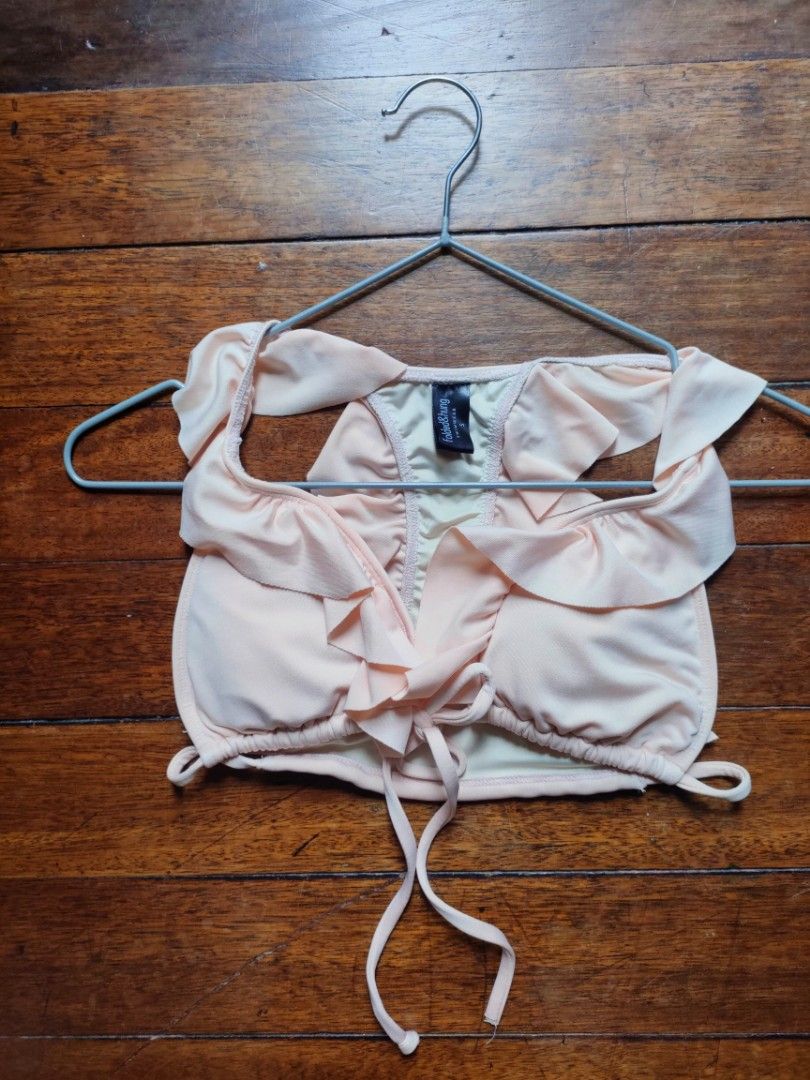 Folded And Hung Bikini Set Women S Fashion Swimwear Bikinis