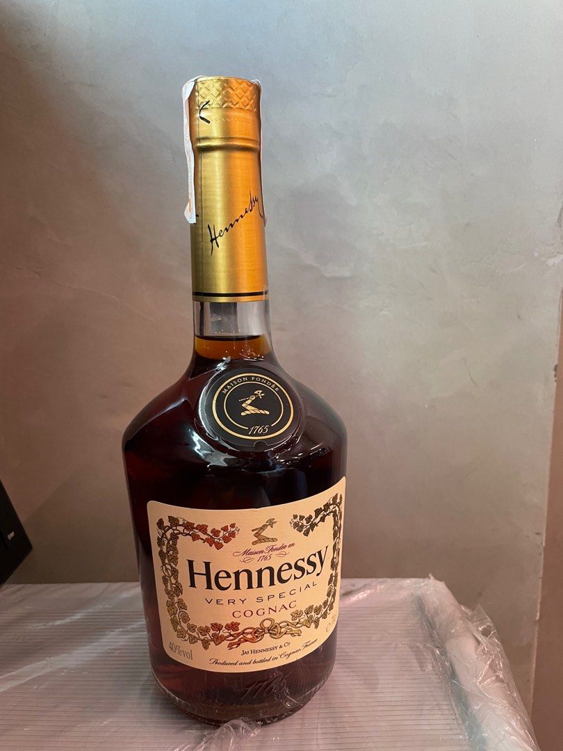 Henessy Food Drinks Other Food Drinks On Carousell