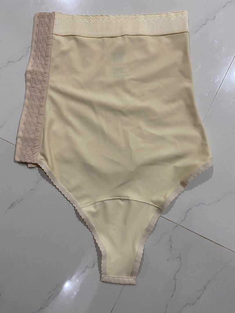 Wink Postpartum Slimming Binder Nude Large Women S Fashion Maternity Wear On Carousell