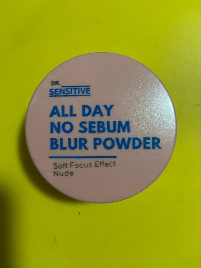 Dr Sensitive Powder Nude Beauty Personal Care Face Makeup On
