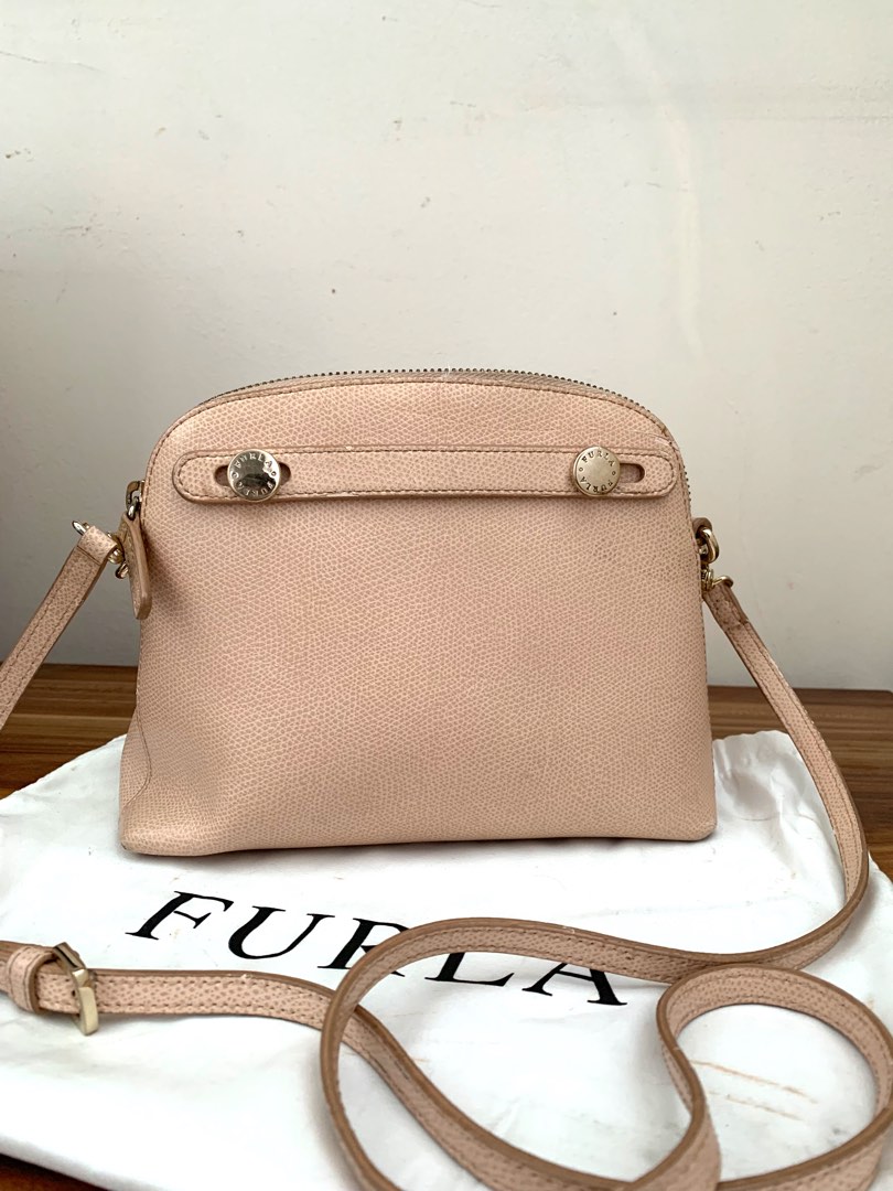 Furla Mini Piper Pink Nude Barang Mewah Tas Dompet Di Carousell