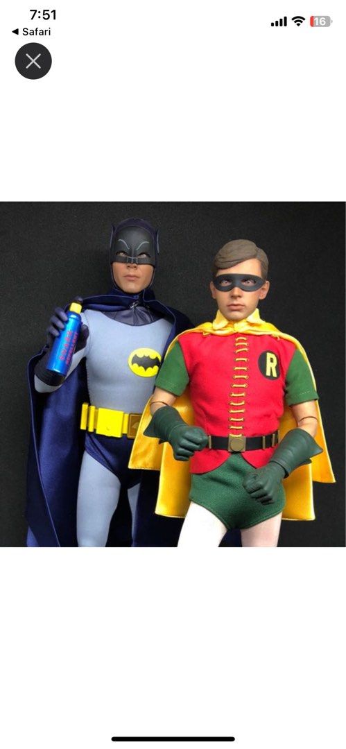 Hot Toys Batman And Robin Hobbies Toys Toys Games On Carousell