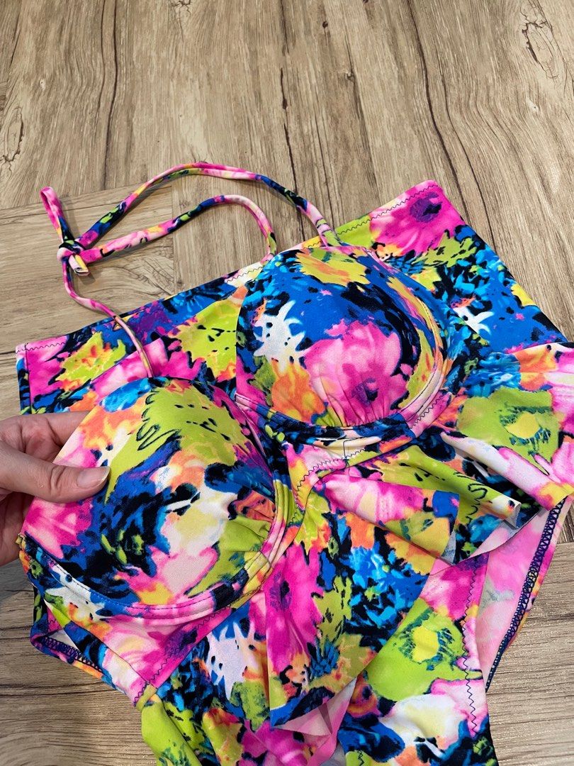 Swimsuit Bikini Baju Renang Set Fesyen Wanita Aksesoris Di Carousell