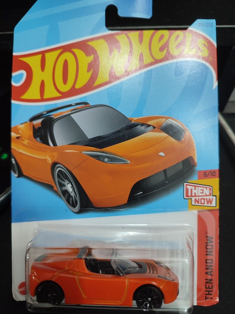 Hot Wheels Tesla Roadster Then And Now 1 64 Scale Model Hobbies Toys Toys Games On Carousell
