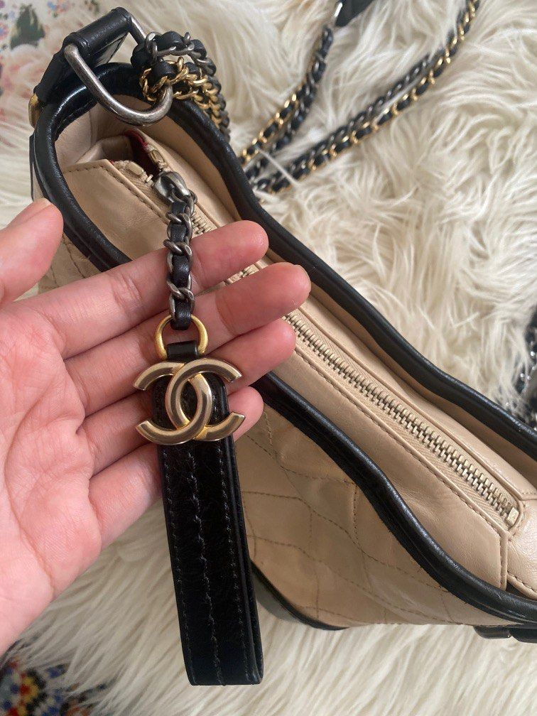 Chanel Gabriel Mini Nude Barang Mewah Tas Dompet Di Carousell