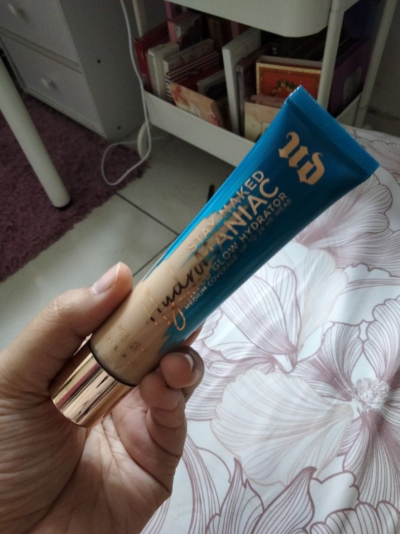 Urban Decay Stay Naked Hydromaniac Foundation Beauty Personal Care