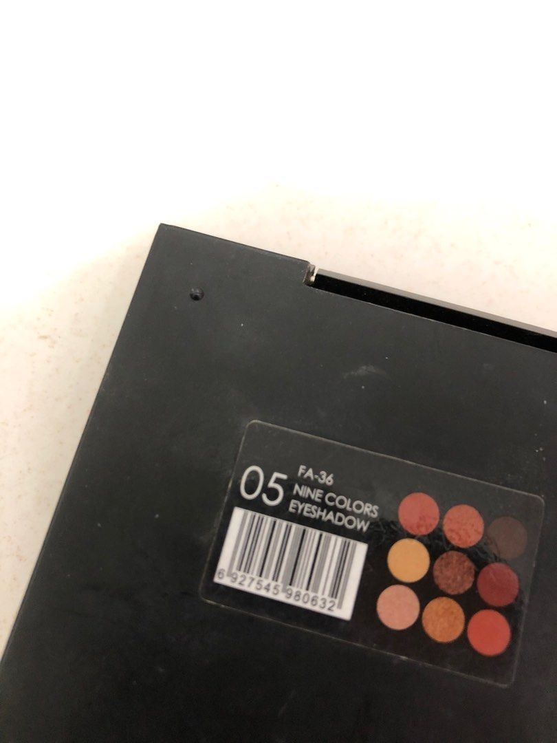 Eyeshadow Focallure Nude Kesehatan Kecantikan Rias Wajah Di Carousell