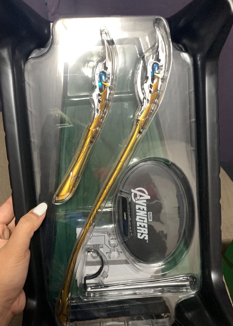 Hot Toys Loki Avengers Mms Scale Figure Marvel Hobbies Toys Toys Games On Carousell