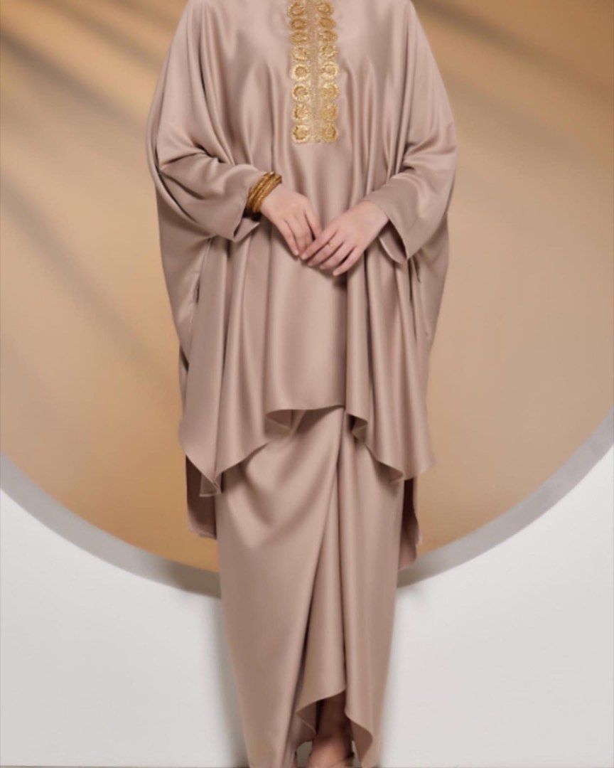 Rani Caftan In Nude Shawlpublika Women S Fashion Muslimah Fashion