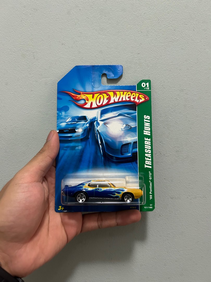 Hot Wheels Pontiac Gto Treasure Hunt Hobbies Toys Toys Games On Carousell