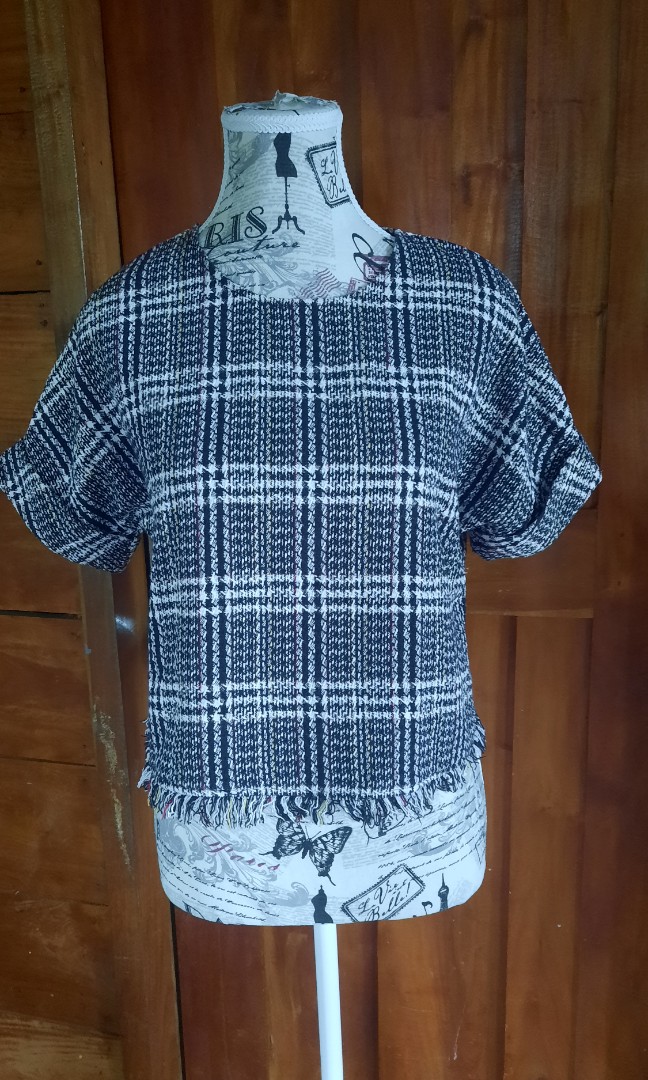 Zara Tweed Blouse Women S Fashion Tops Blouses On Carousell