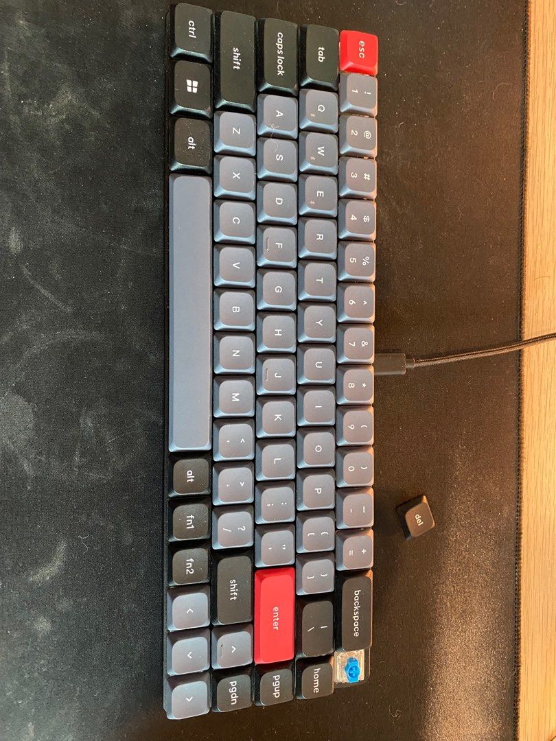 Keychron K7 Pro RGB Hot Swappable Blue Switch Low Profile Mechanical Keyboard 電腦科技 電腦周邊及配件