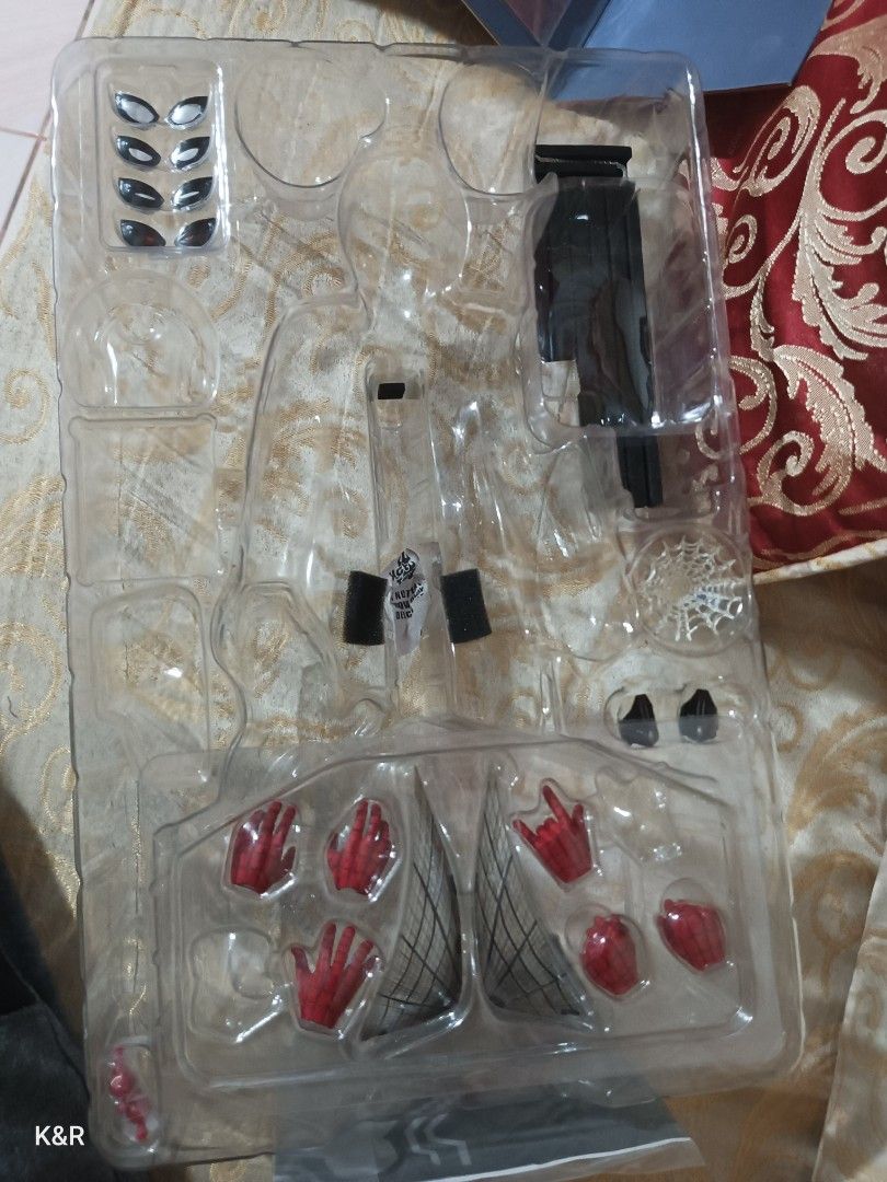 Hot Toys Spiderman And Kitbash Andrew Hobbies Toys Toys Games On Carousell