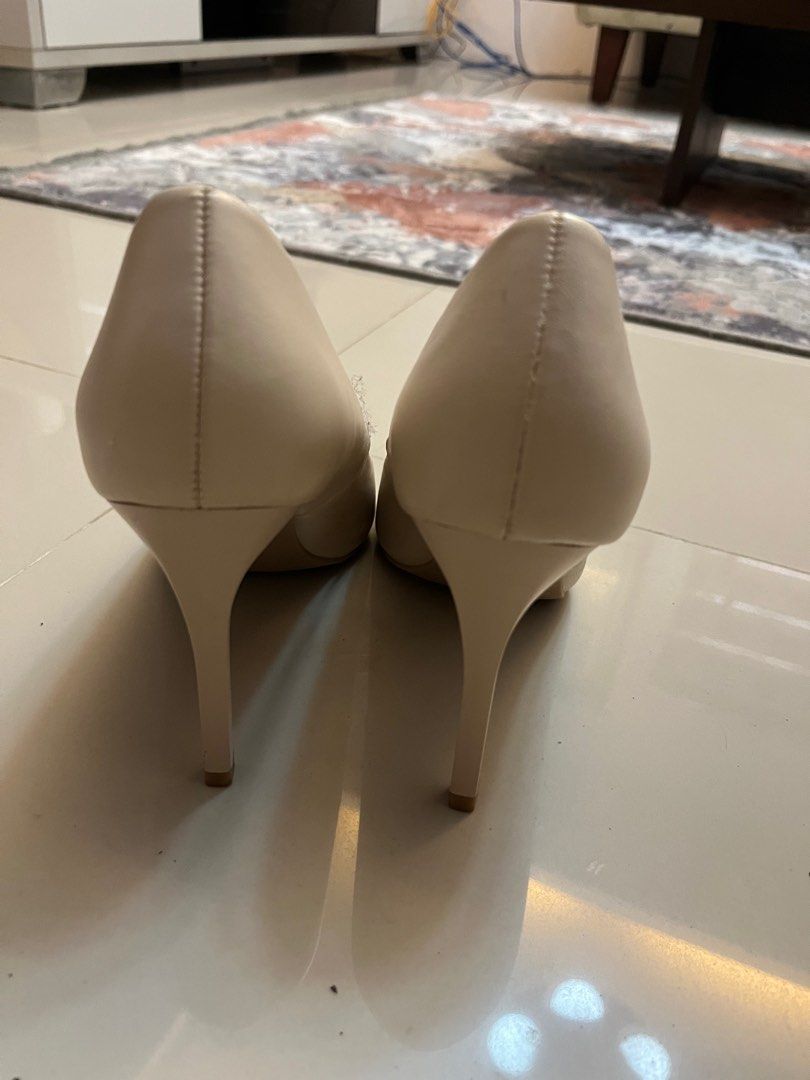 Betsy Nude Heels Women S Fashion Footwear Heels On Carousell