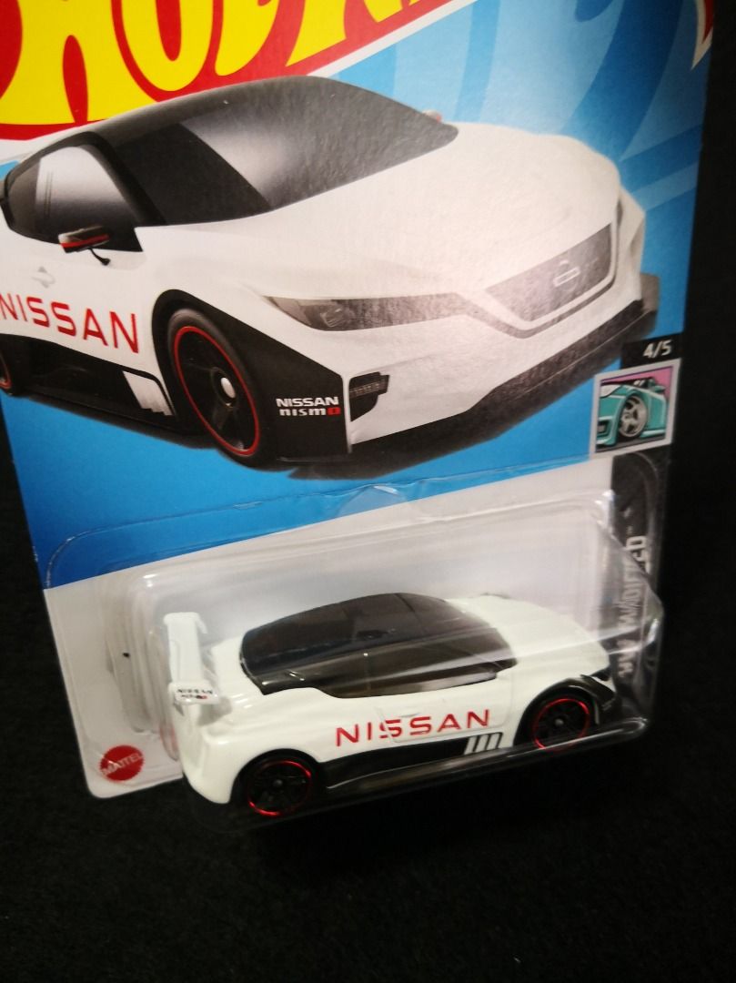 Hot Wheels Nissan Leaf Nismo Rc White Hobbies Toys Toys Games On Carousell