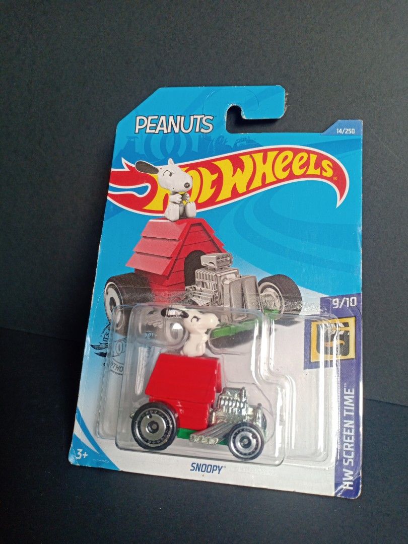 Snoopy Hot Wheels Screen Time Mini Collection Red Ghc Hobbies Toys
