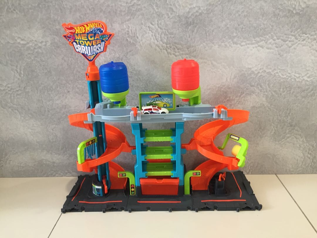 Hot Wheels Mega Tower Car Wash Racing Colour Change Action Hobbies Toys Toys Games On