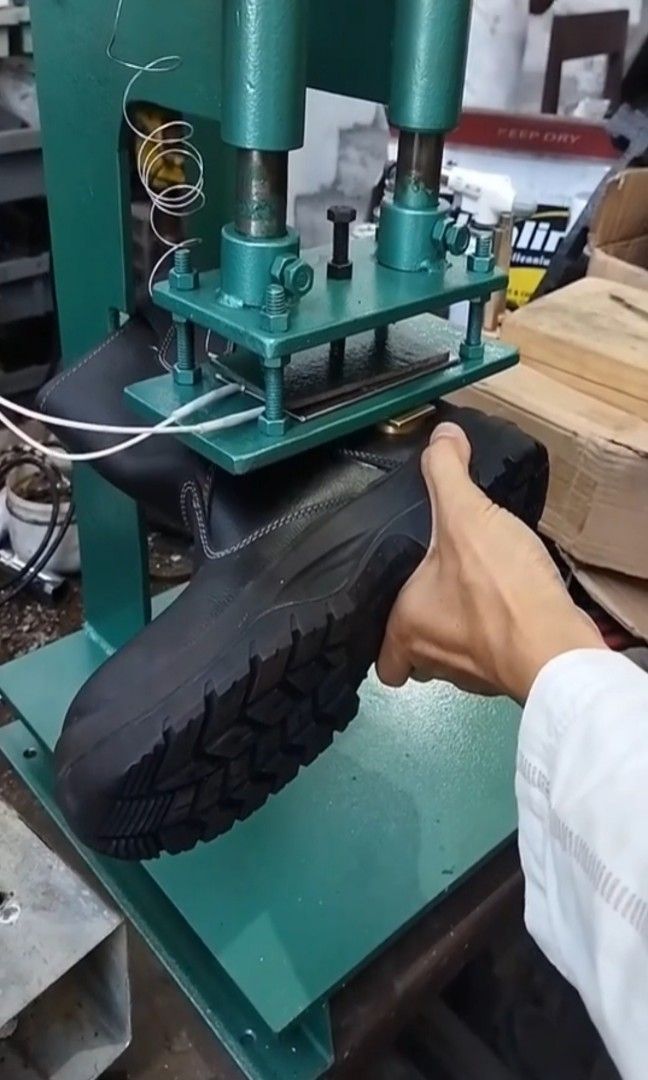 Mesin Press Hot Stamp Bisa Untuk Kayu Kulit Kertas Dan Karet Serba Serbi Others Di Carousell