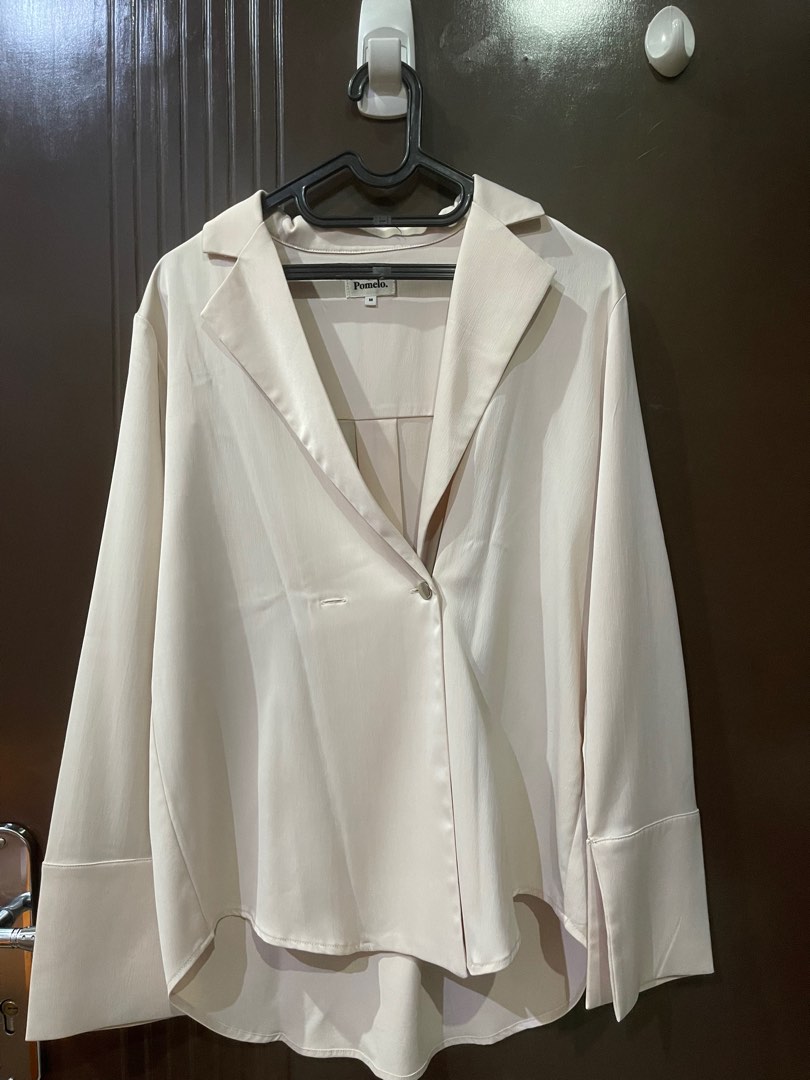 Pomelo Nude Blush Pink Satin Blazer Outerwear Fesyen Wanita Pakaian