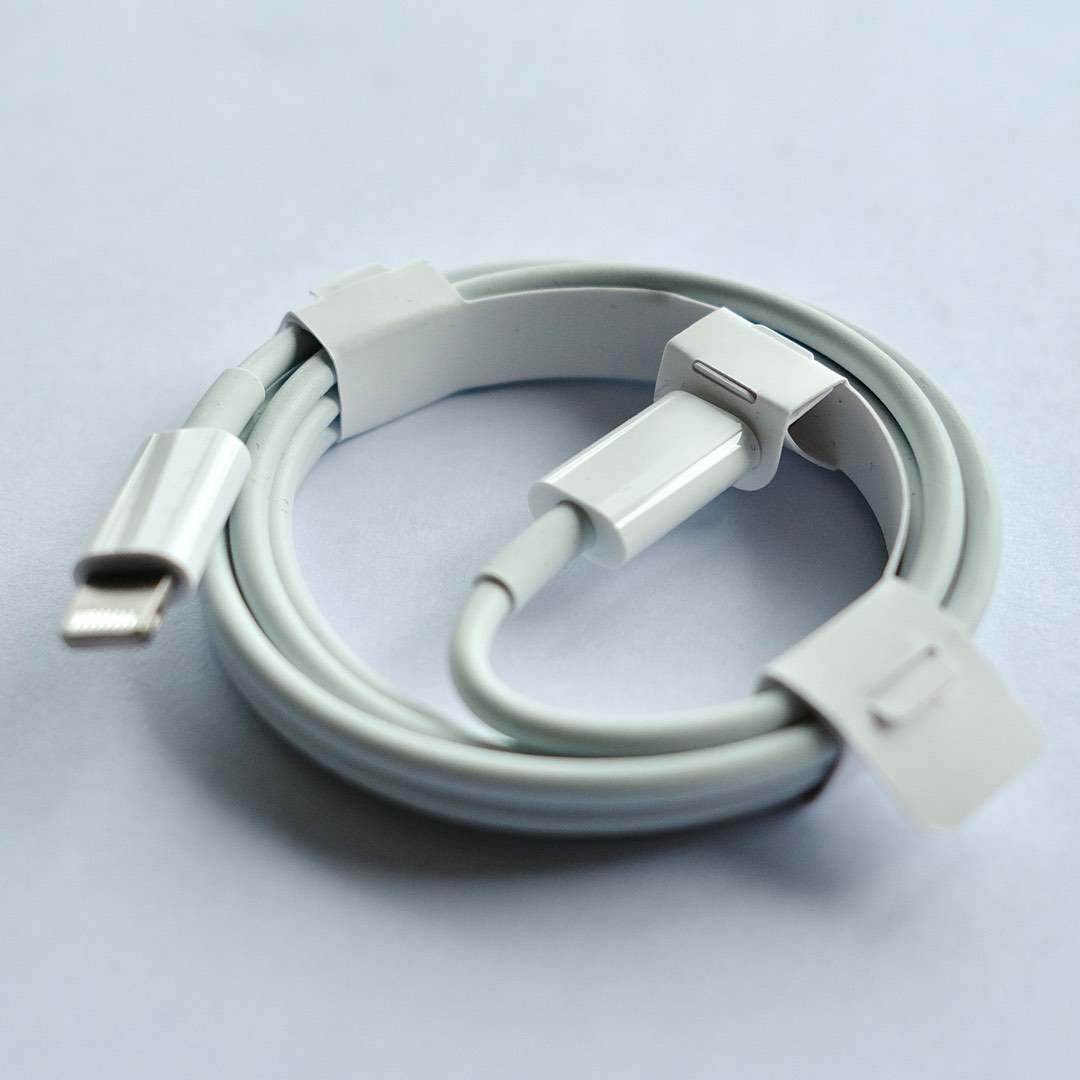 Apple Usb C To Lightning Cables Mobile Phones Gadgets Mobile