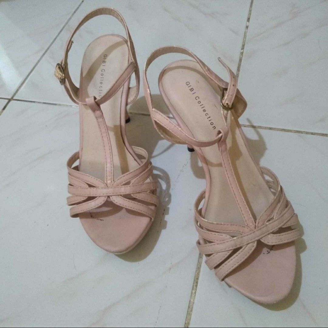 Gibi Collection Nude Pink Women S Fashion Footwear Heels On Carousell