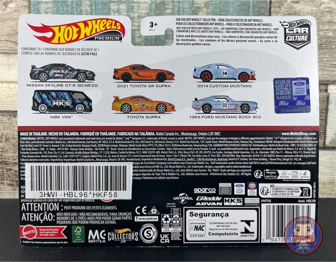 Hot Wheels Premium Pack Gulf Ford Mustang Boss And Custom Mustang Scale