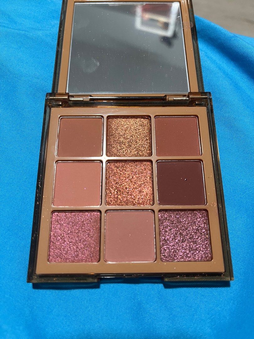 Huda Beauty Nude Eyeshadow Palette Beauty Personal Care Face