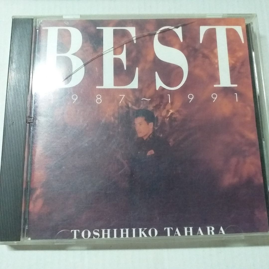 偶像田原俊彥精選BEST收擁抱我們TONIGHT抱歉眼淚 NUDE 過愛等暢銷單曲台版 詞本略補 頗新 書籍休閒與玩具 樂器音樂相關 CDDVD在旋轉拍賣