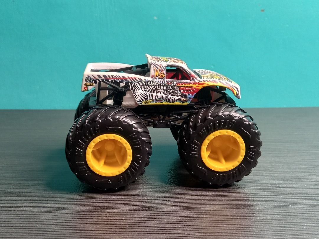 Wild Streak Mattel Hot Wheels Monster Truck Toy Hobbies Toys Toys Games On Carousell