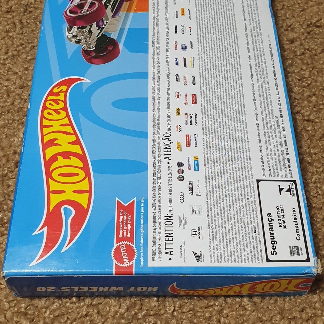 Hot Wheels Gift Pack Sealed Hobbies Toys Toys Games On Carousell