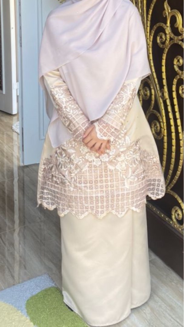 Hijabistahub Baju Kurung Nude Women S Fashion Dresses Sets