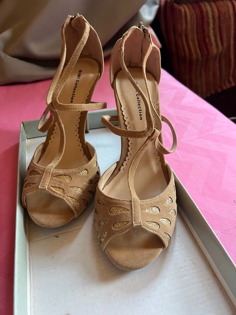 Gibi Nude Heels Women S Fashion Footwear Heels On Carousell
