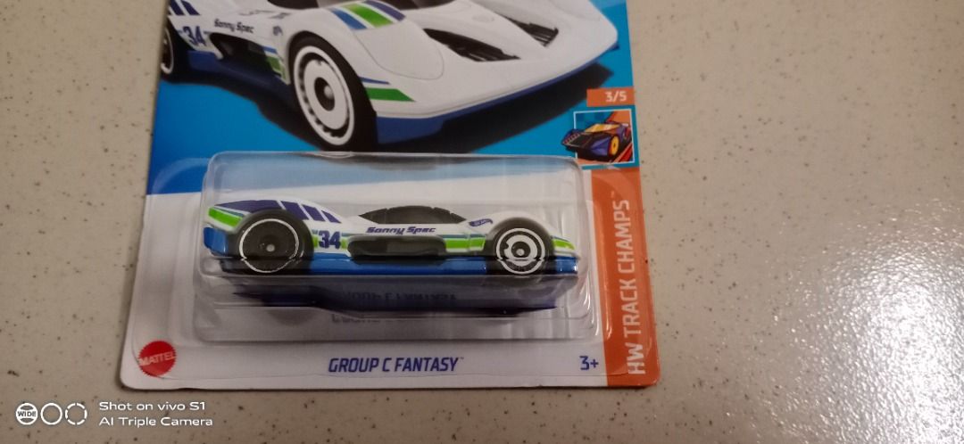 Hot Wheels Group C Fantasy Hobbies Toys Toys Games On Carousell